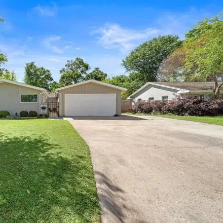 Buy this 4 bed house on 3055 Piney Woods Drive in Houston, TX 77018