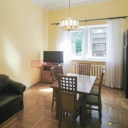 Buy this 3 bed apartment on II Liceum Ogólnokształcące im. Króla Jana III Sobieskiego w Krakowie in Jana Sobieskiego, 31-136 Krakow