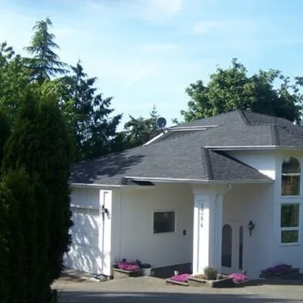 Image 6 - Esquimalt, BC, CA - House for rent