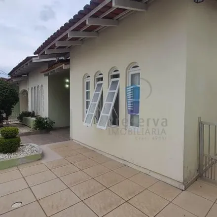 Buy this 5 bed house on Rua Antônio de Souza Cunha in Ressacada, Itajaí - SC