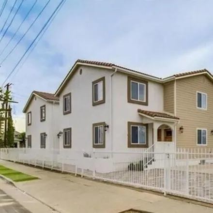 Image 7 - 1203 1/2 S Catalina St, Los Angeles, California, 90006 - House for rent