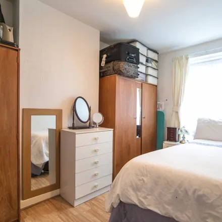 Rent this 2 bed room on Staveley House in Turnham Road, London