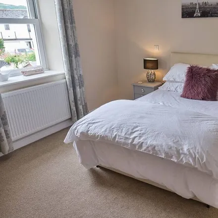 Rent this 4 bed duplex on Porlock in TA24 8NE, United Kingdom