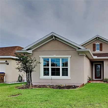 Buy this 4 bed house on 4609 Wood Drive in Osceola County, FL 34758