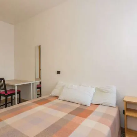 Image 2 - Via Viterbo, 11, 20152 Milan MI, Italy - Apartment for rent