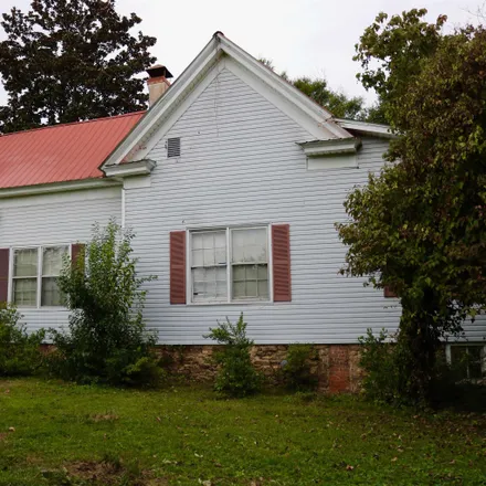 Image 3 - 203 Rock Mills Road, Roanoke, AL 36274, USA - House for sale