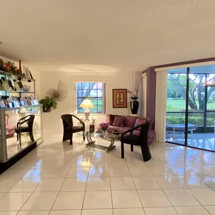 Rent this 3 bed apartment on unnamed road in Country Club Trail, Palm Beach County