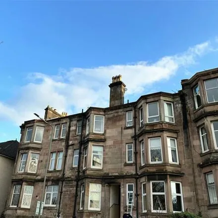 Buy this 1 bed apartment on Cardwell Road in Gourock, PA19 1UA
