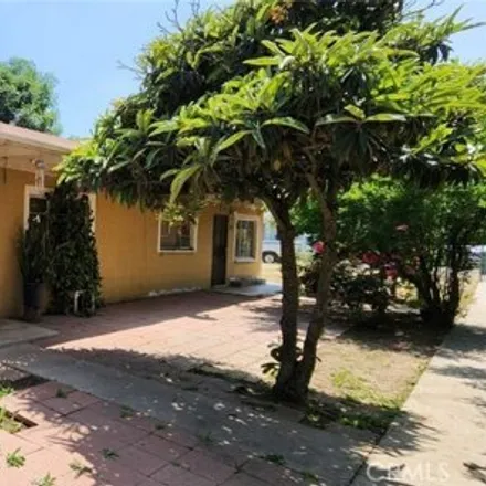 Buy this 2 bed house on 861 West 7th Street in Corona, CA 92882