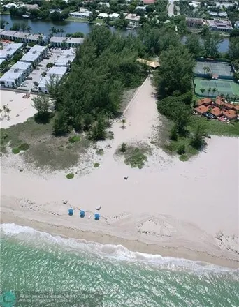 Image 9 - 1619 West Lake Drive, Harbor Beach, Fort Lauderdale, FL 33316, USA - House for sale