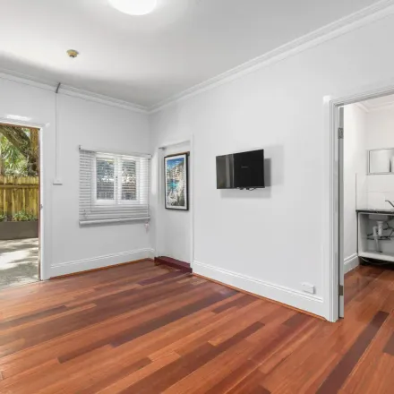 Image 2 - 404 Moore Park Road, Paddington NSW 2021, Australia - Apartment for rent