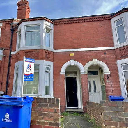 Rent this 5 bed room on Ravensworth Road in City Centre, Doncaster