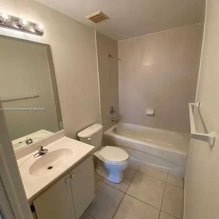 Image 7 - unnamed road, Doral, FL 33178, USA - Apartment for rent