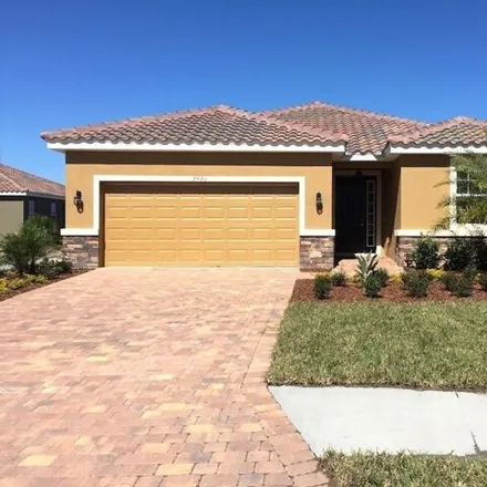 Rent this 4 bed house on 2905 Oriole Drive in Manatee County, FL 34243