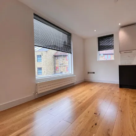 Rent this 1 bed apartment on unnamed road in London, SE8 4PJ