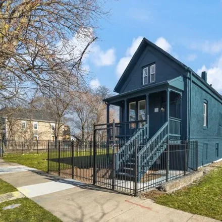 Image 2 - 41 South Albany Avenue, Chicago, IL 60612, USA - House for sale