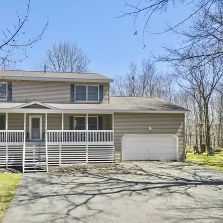 Buy this 4 bed house on 163 Overlook Drive in Dingman Township, PA 18337
