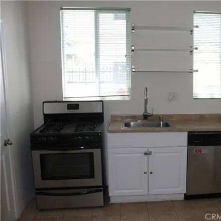 Image 9 - Mike Asatrayan DDS, West Sunset Boulevard, Los Angeles, CA 90027, USA - Apartment for rent
