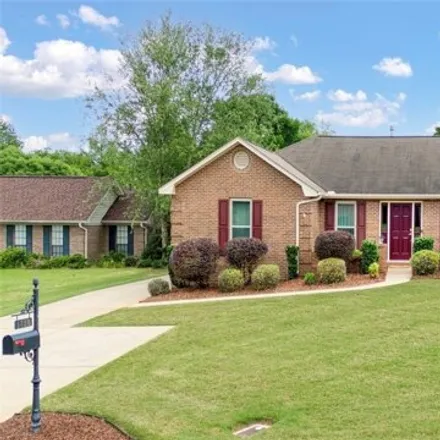 Buy this 4 bed house on 1796 Planters Hill Court in Prattville, AL 36066
