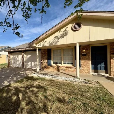 Image 4 - 3332 Cimmaron Avenue, Midland, TX 79707, USA - House for rent