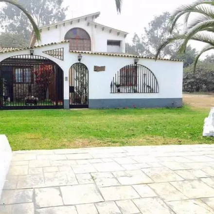 Buy this 4 bed house on unnamed road in Lurigancho, Lima Metropolitan Area 15464