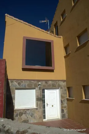 Rent this 6 bed house on Madrid in Calle Numancia, Santa María de la Alameda
