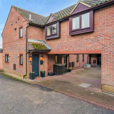 Buy this 2 bed house on Kendrick Road in Wokingham, RG40 2NW