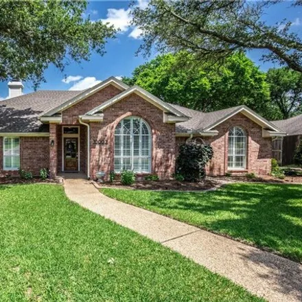 Buy this 4 bed house on 10003 Creek Bend Drive in Woodway, McLennan County