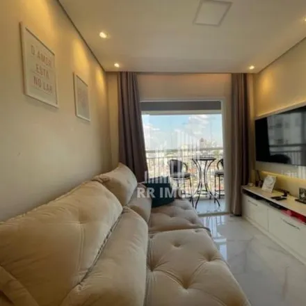 Buy this 2 bed apartment on Rua Luís Carlos in Jardim Reginalice, Barueri - SP