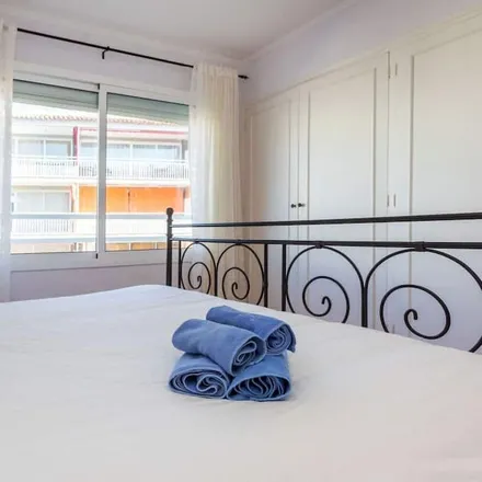 Rent this 2 bed apartment on 17320 Tossa de Mar