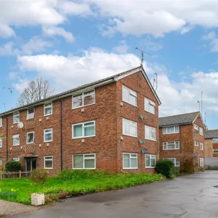 Buy this 2 bed apartment on Ladbroke Road in Horley, RH6 8PD