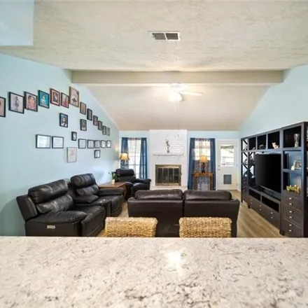 Image 7 - 321 Brookdale Drive, League City, TX 77573, USA - House for sale