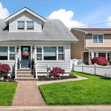 Buy this 4 bed house on 20 North Peach Street in Bethpage, NY 11714