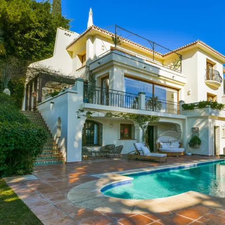 Buy this 5 bed house on 29600 Marbella