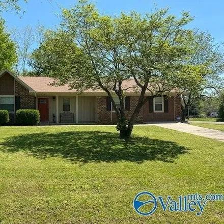 Rent this 3 bed house on 119 Woodlawn Drive in Madison, AL 35758