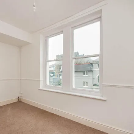 Image 5 - West Hill Road, St Leonards, TN38 0PS, United Kingdom - Apartment for rent