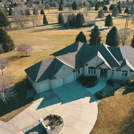 Buy this 4 bed house on Hillcrest Golf & Country Club in East 23rd Street, Yankton