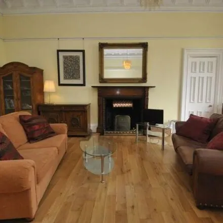 Image 3 - Clairmont Gardens, Glasgow, G3 7LW, United Kingdom - Townhouse for rent