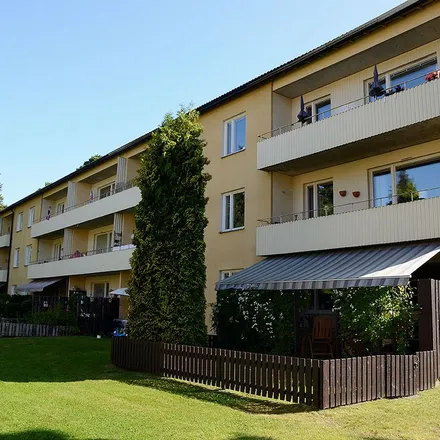 Rent this 1 bed apartment on Rågångsvägen 18 in 802 62 Gävle, Sweden