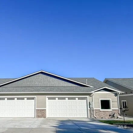 Buy this 2 bed house on 2125 Powers Avenue in Lewiston, ID 83501