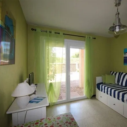 Rent this 1 bed apartment on 34420 Portiragnes