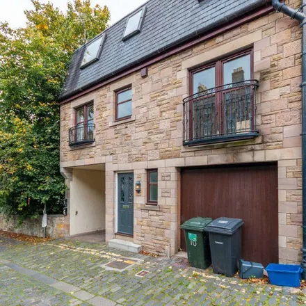 Rent this 3 bed townhouse on 14 Gayfield Place Lane in City of Edinburgh, EH1 3NZ