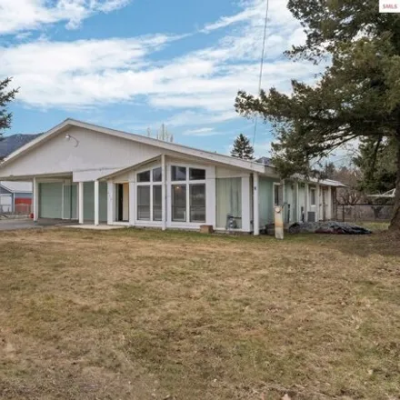 Image 1 - 640 East Mountain View Road, Sandpoint, ID 83864, USA - House for sale