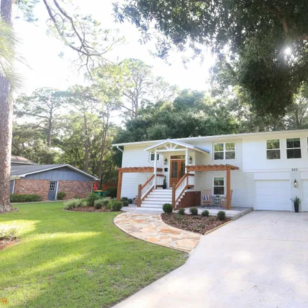 Buy this 5 bed house on 952 North Beachview Drive in Glynn County, GA 31527
