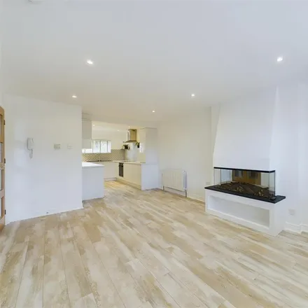 Rent this 2 bed apartment on Highthorne Court in Leeds, LS17 8NW
