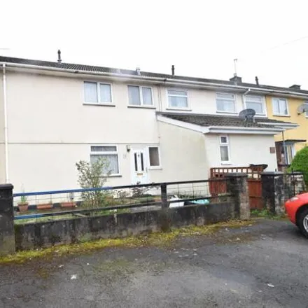 Buy this 2 bed house on Fields Road in Cwmbran, NP44 3EQ