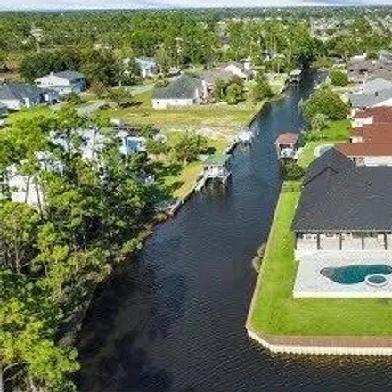 Image 2 - 2298 Wind Jammer Drive, Lynn Haven, FL 32444, USA - House for sale