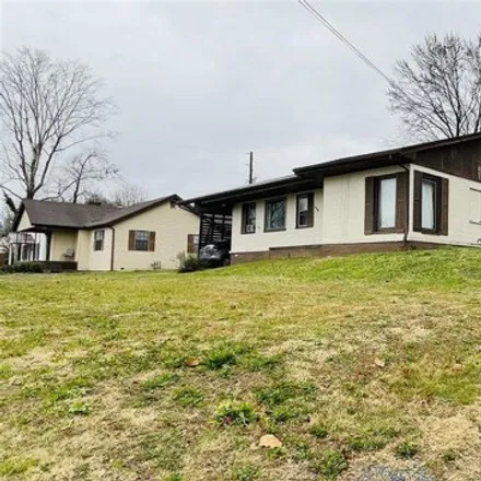 Image 4 - 168 Greensburg Street, Edmonton, Metcalfe County, KY 42129, USA - House for sale