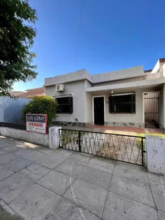 Buy this 2 bed house on Ricardo Rojas 1055 in Burzaco, Argentina