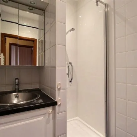 Rent this 3 bed apartment on Rue du Cornet - Hoornstraat 164 in 1040 Etterbeek, Belgium